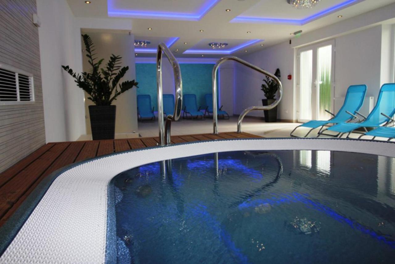 Tagore Spa Aparthotel Balatonfured Bagian luar foto